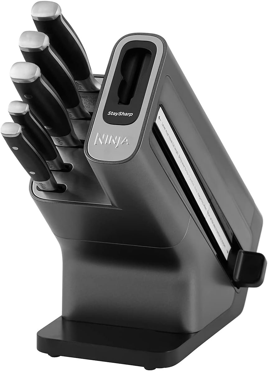 51tmxv4NDwL-6.jpg Ninja Foodi StaySharp Knife Block with Integrated Sharpener, 5-Piece Knife Set includes Chef - Image 1